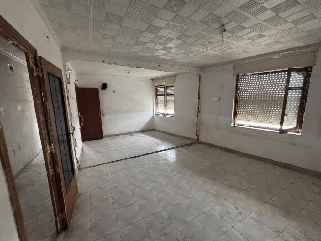 Piso en la Campaneta-Orihuela para reformar