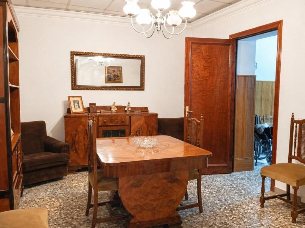 Vivienda unifamiliar independiente en el centro del Palmar