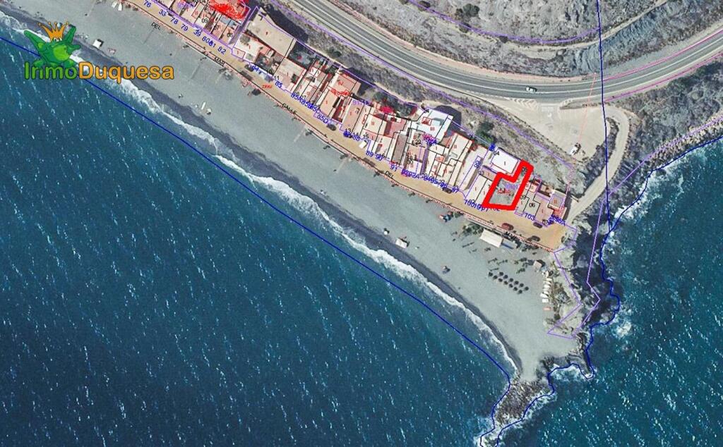 ATENCION PROMOTORES!!! SOLAR EN PRIMERA LINEA DE PLAYA