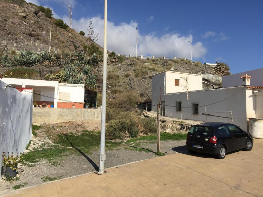 ATENCION PROMOTORES!!! SOLAR EN PRIMERA LINEA DE PLAYA - foto 22