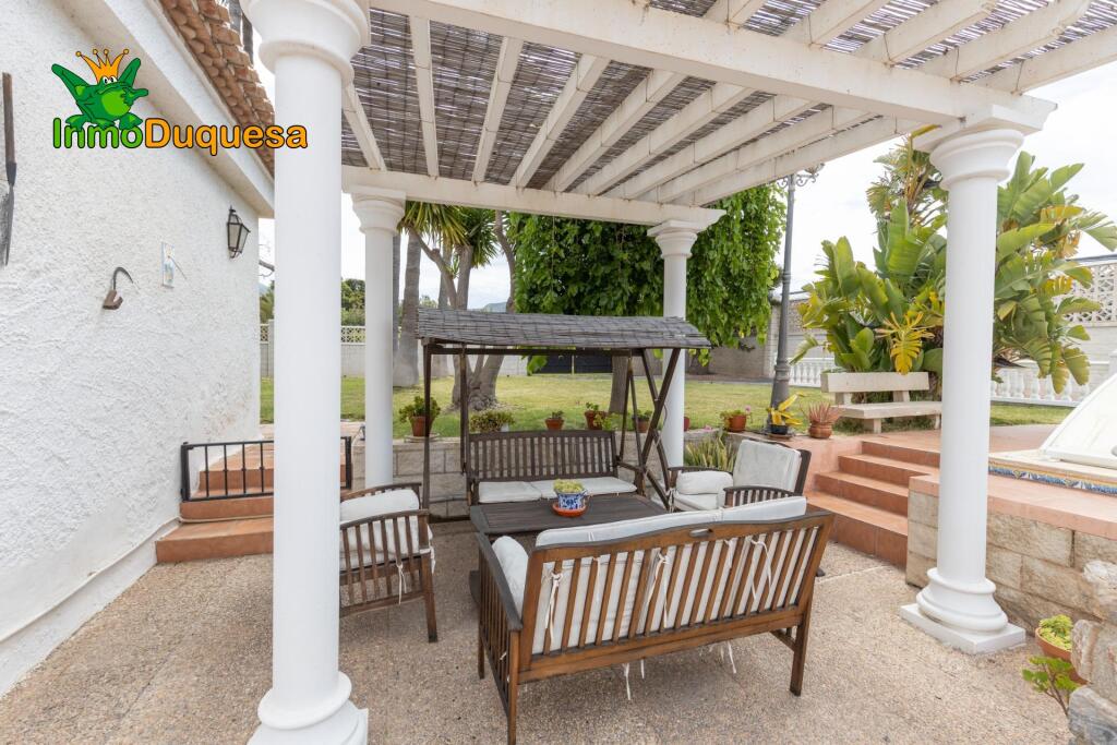GRAN VILLA de UNA SOLA PLANTA en MOTRIL - foto 13