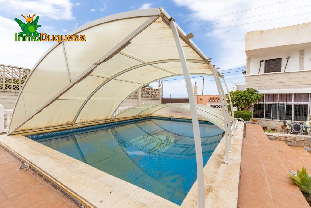 GRAN VILLA de UNA SOLA PLANTA en MOTRIL - foto 15