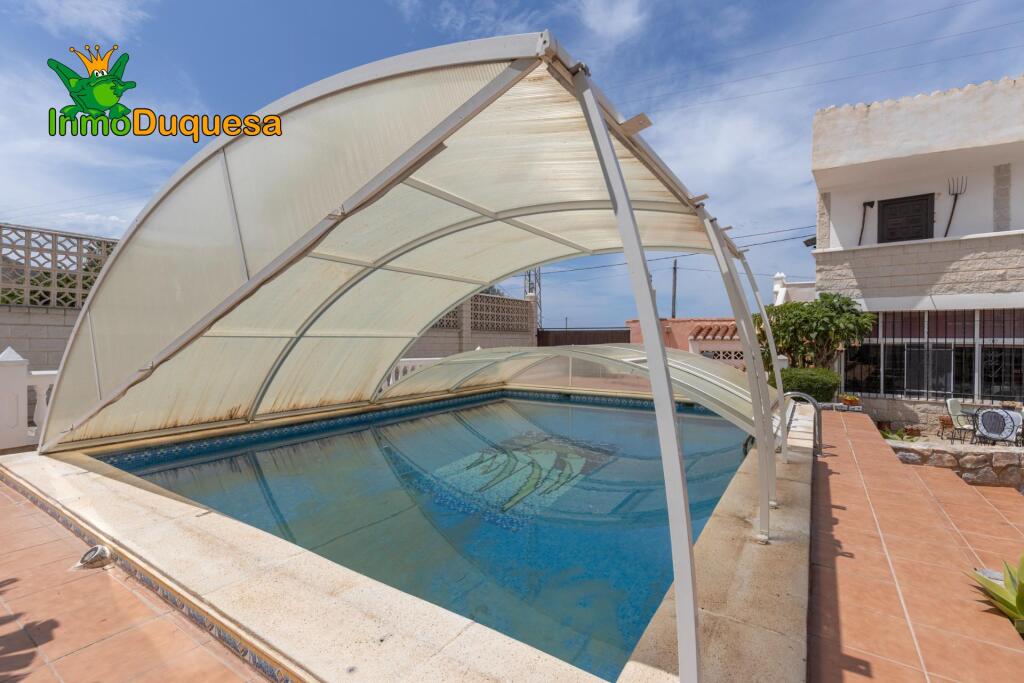 GRAN VILLA de UNA SOLA PLANTA en MOTRIL - foto 3