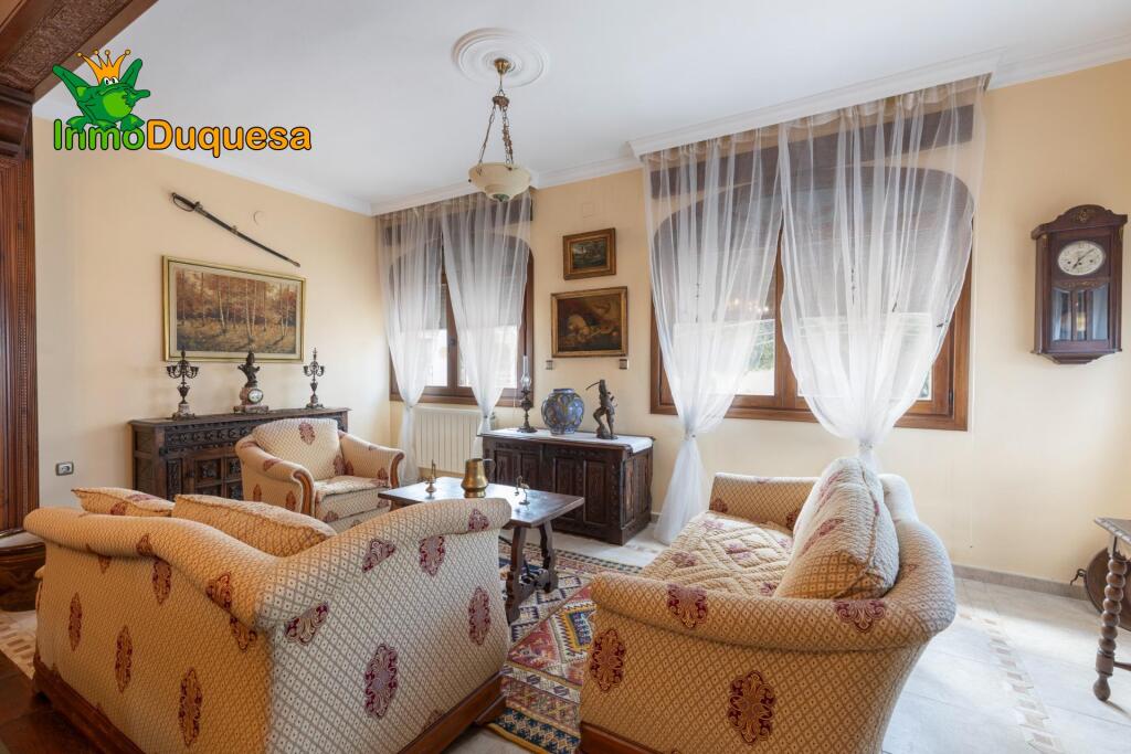 GRAN VILLA de UNA SOLA PLANTA en MOTRIL - foto 22