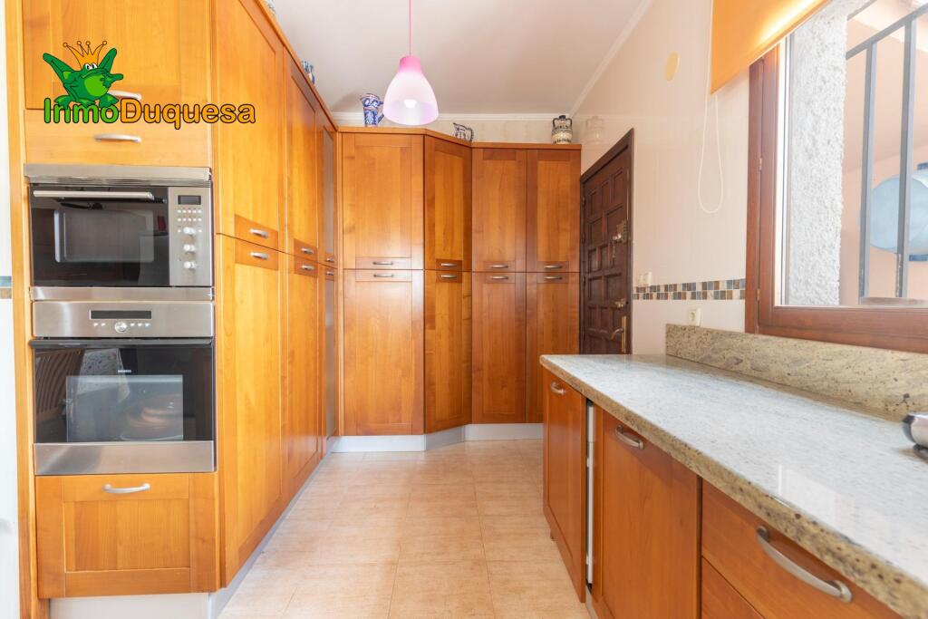 GRAN VILLA de UNA SOLA PLANTA en MOTRIL - foto 27