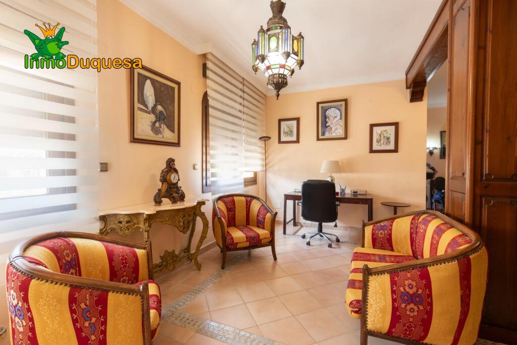 GRAN VILLA de UNA SOLA PLANTA en MOTRIL - foto 39