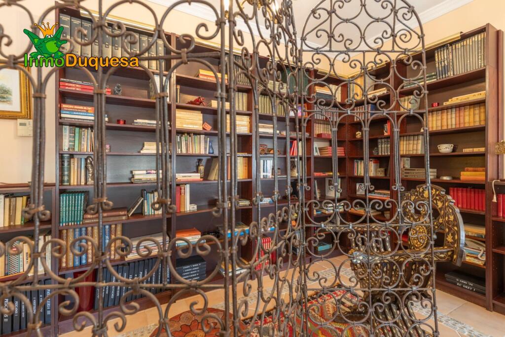 GRAN VILLA de UNA SOLA PLANTA en MOTRIL - foto 40