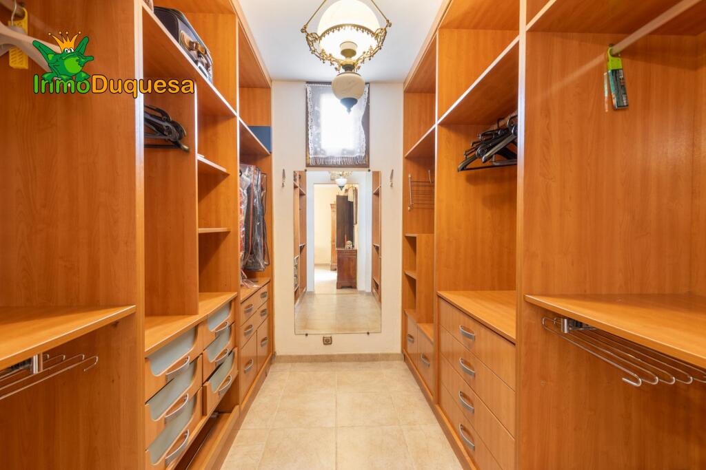 GRAN VILLA de UNA SOLA PLANTA en MOTRIL - foto 55