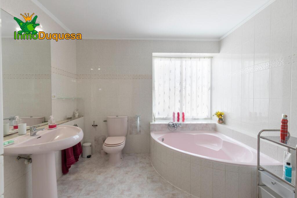 GRAN VILLA de UNA SOLA PLANTA en MOTRIL - foto 56