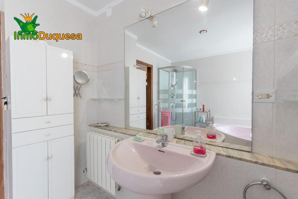GRAN VILLA de UNA SOLA PLANTA en MOTRIL - foto 58