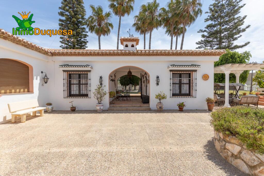 GRAN VILLA de UNA SOLA PLANTA en MOTRIL - foto 91