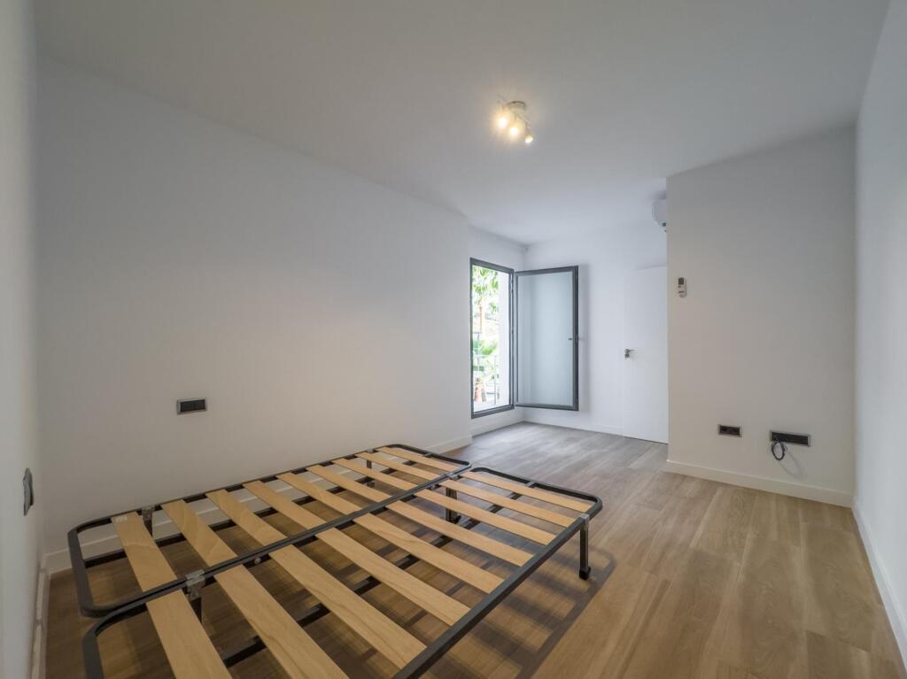 Gran chalet de DISEÑO MODERNO en venta en La Zubia. - foto 51
