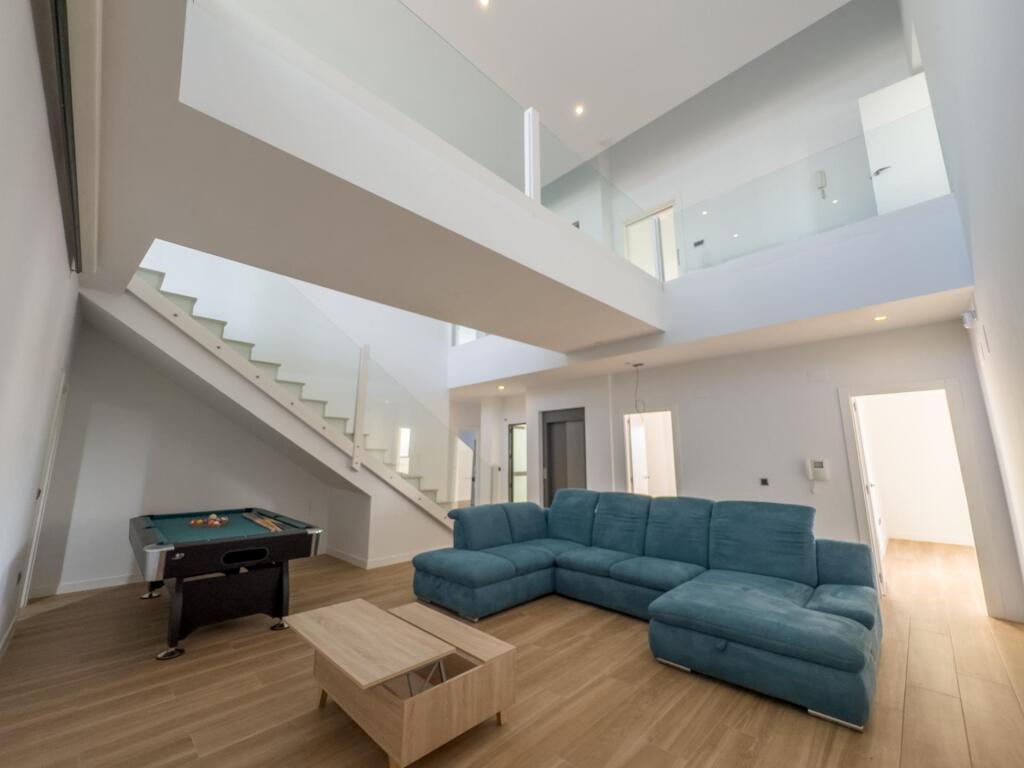 Gran chalet de DISEÑO MODERNO en venta en La Zubia. - foto 62