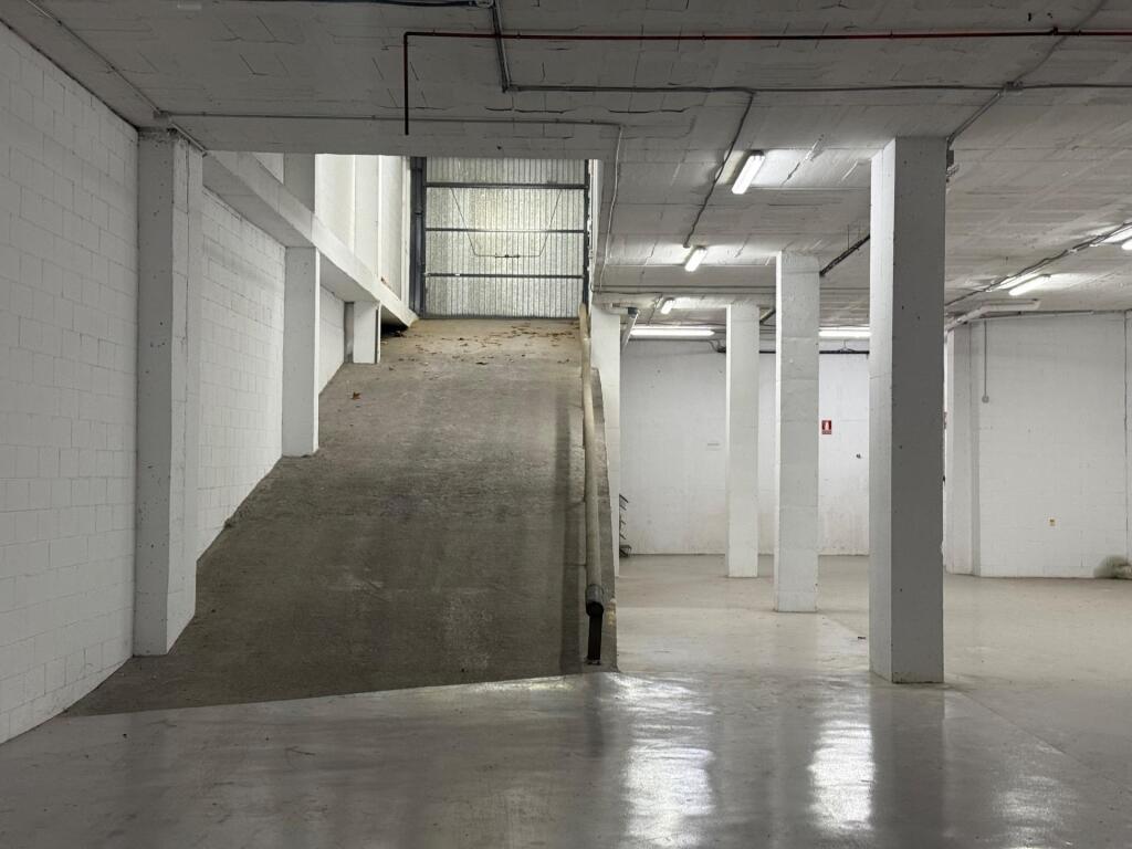 NAVE EN VENTA EN MATARÓ