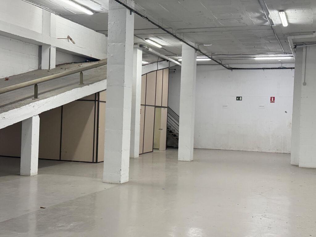 NAVE EN VENTA EN MATARÓ - foto 12