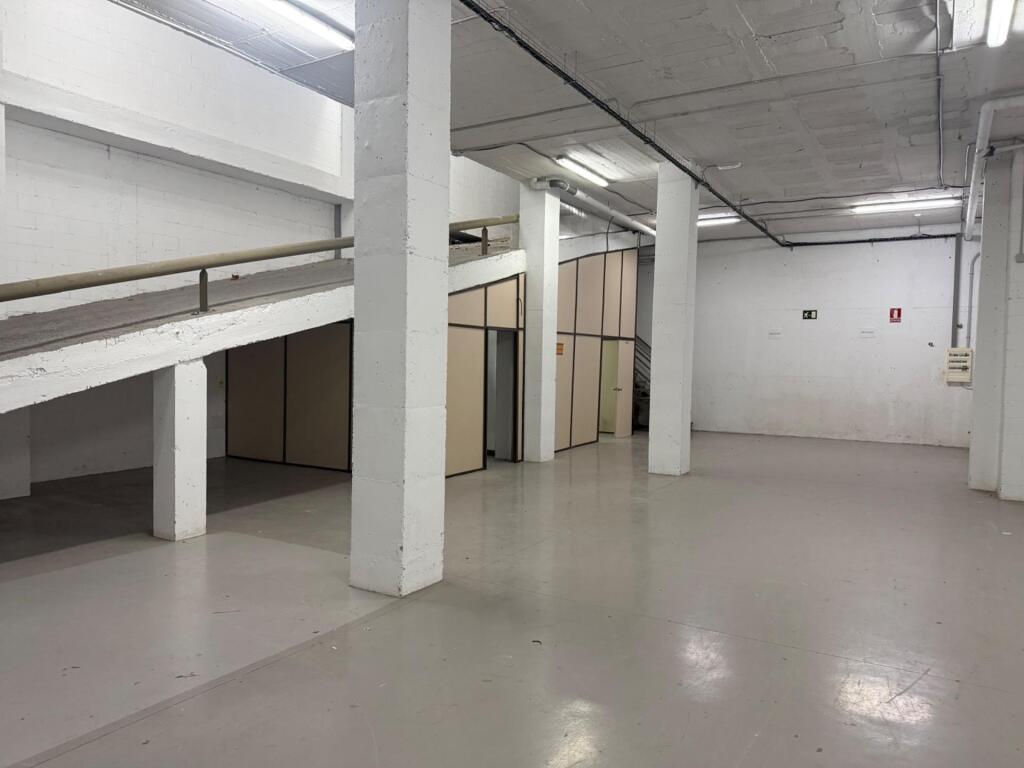 NAVE EN VENTA EN MATARÓ - foto 14