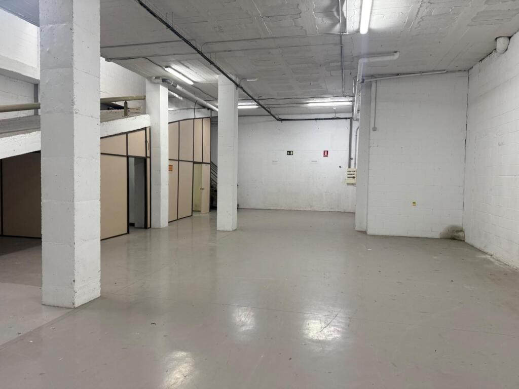 NAVE EN VENTA EN MATARÓ - foto 17