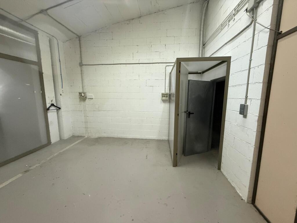 NAVE EN VENTA EN MATARÓ - foto 26
