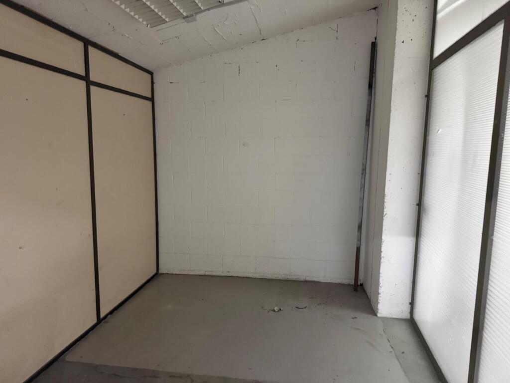 NAVE EN VENTA EN MATARÓ - foto 30