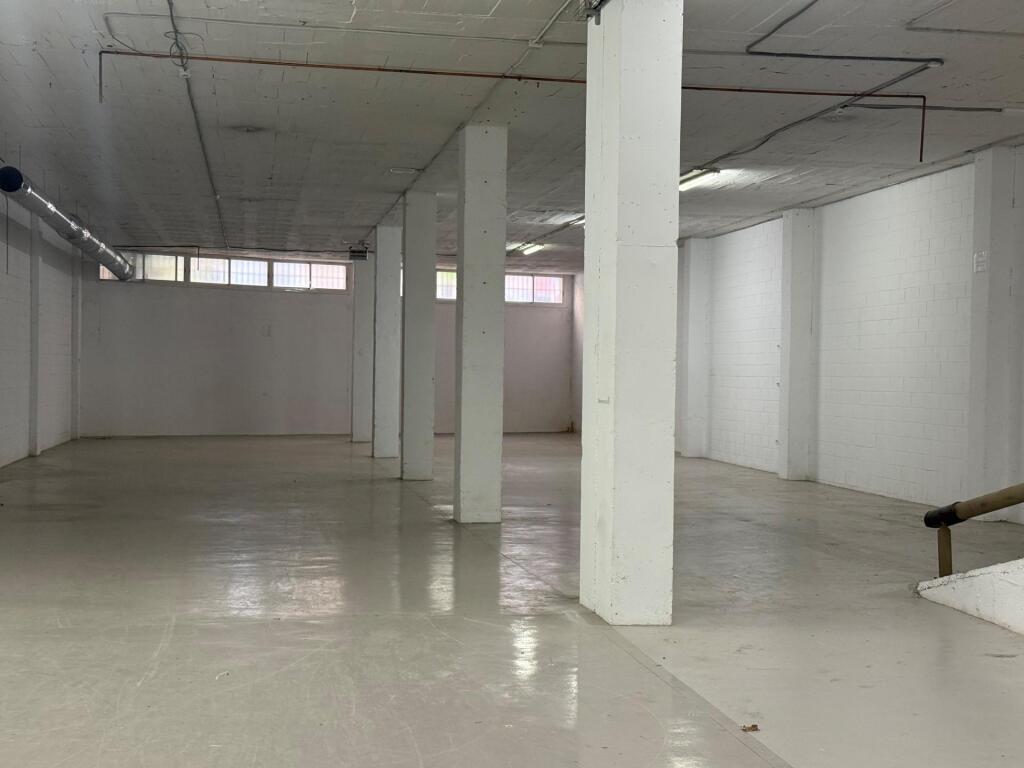 NAVE EN VENTA EN MATARÓ - foto 41