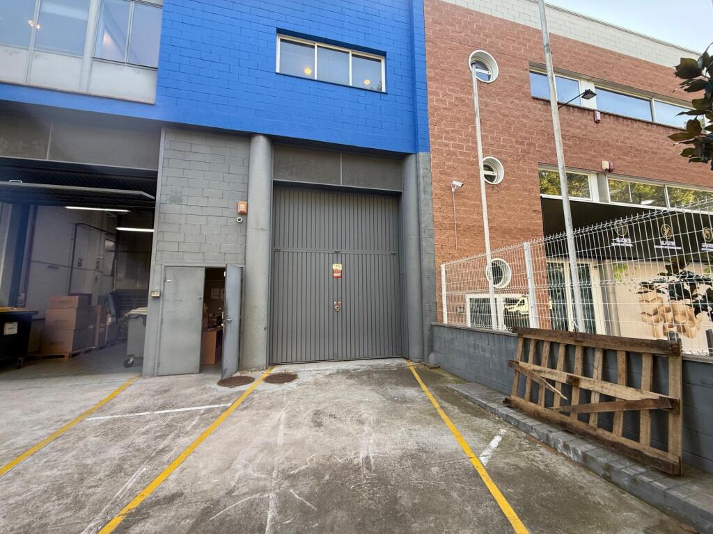 NAVE EN VENTA EN MATARÓ - foto 53