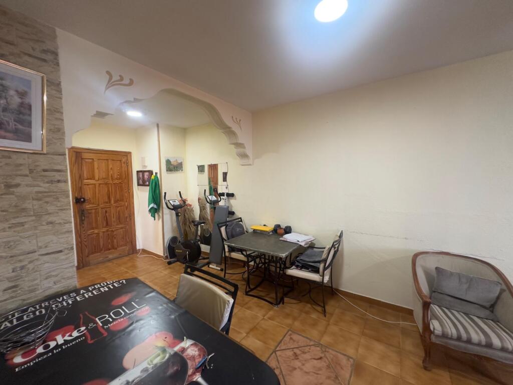 Piso en Vecindario - foto 4