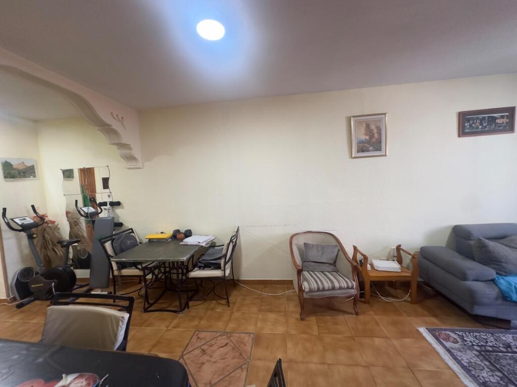 Piso en Vecindario - foto 5