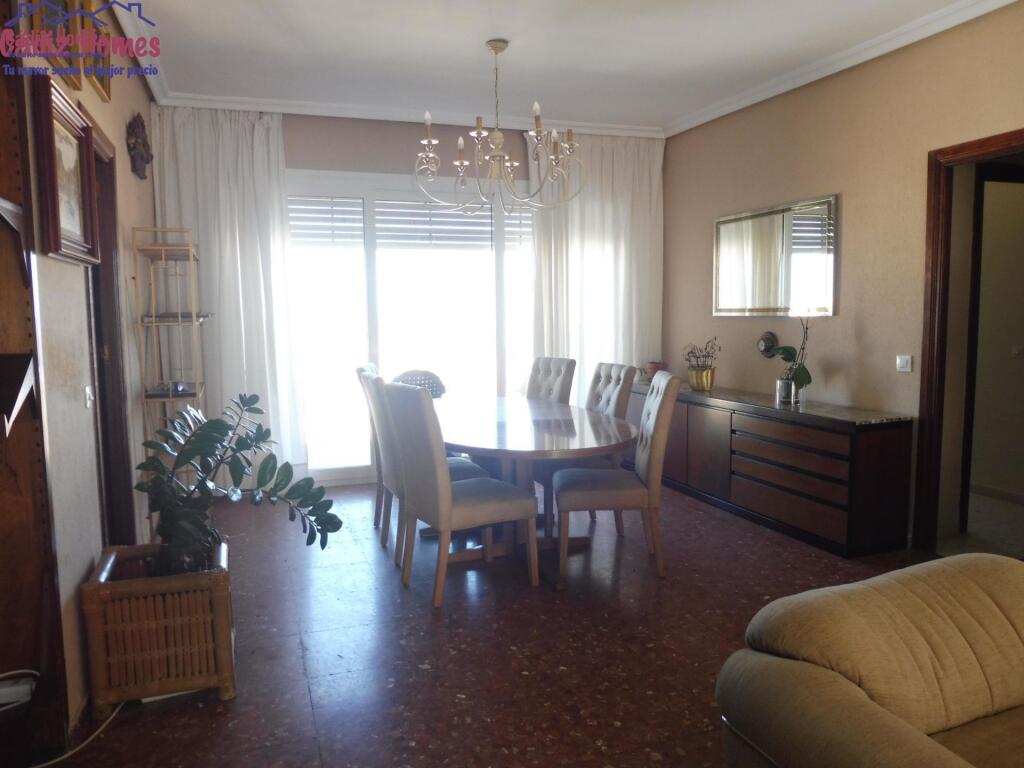 AMPLIA VIVIENDA SEÑORIAL ZONA BAHIA BLANCA - foto 5