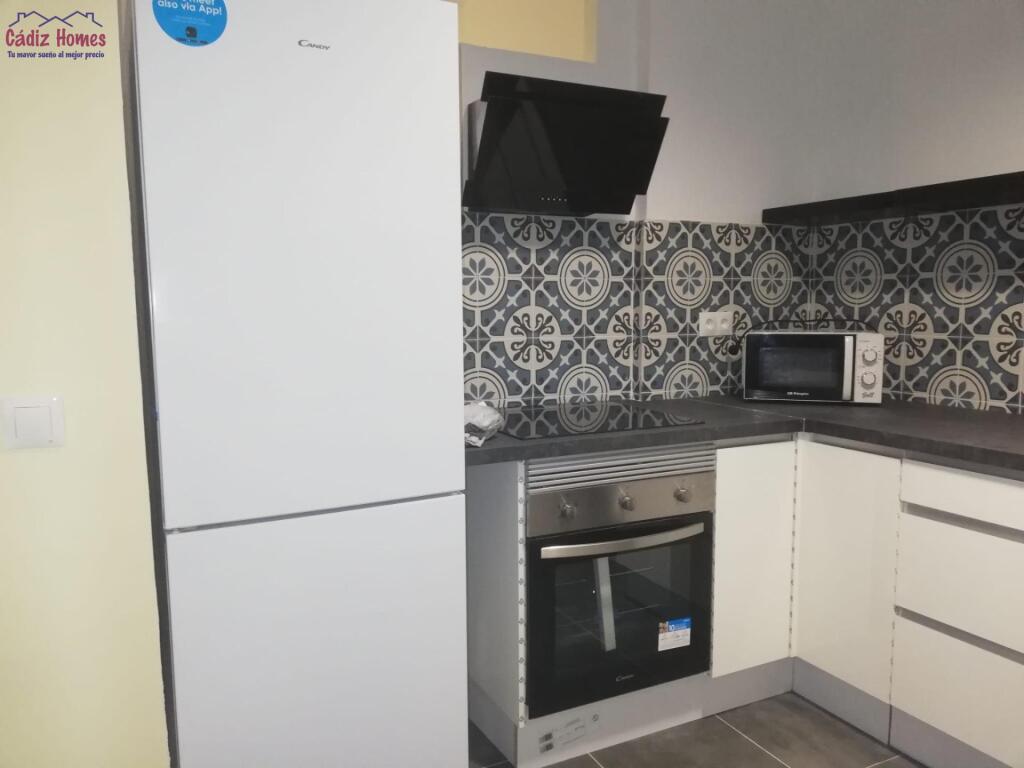 AMPLIA VIVIENDA REFORMADA.-ZONA CALLE ANCHA - foto 11