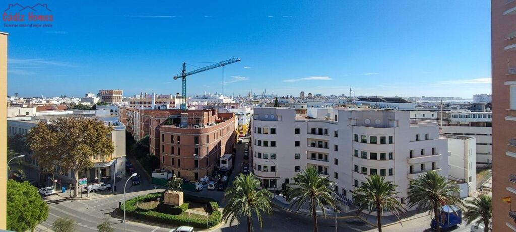 AMPLIA VIVIENDA A LOS PIES DE LA CALETA - foto 51