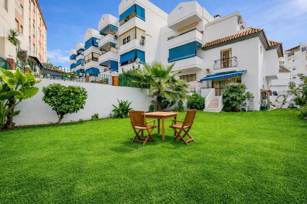 Adosada en Venta en Estepona Málaga