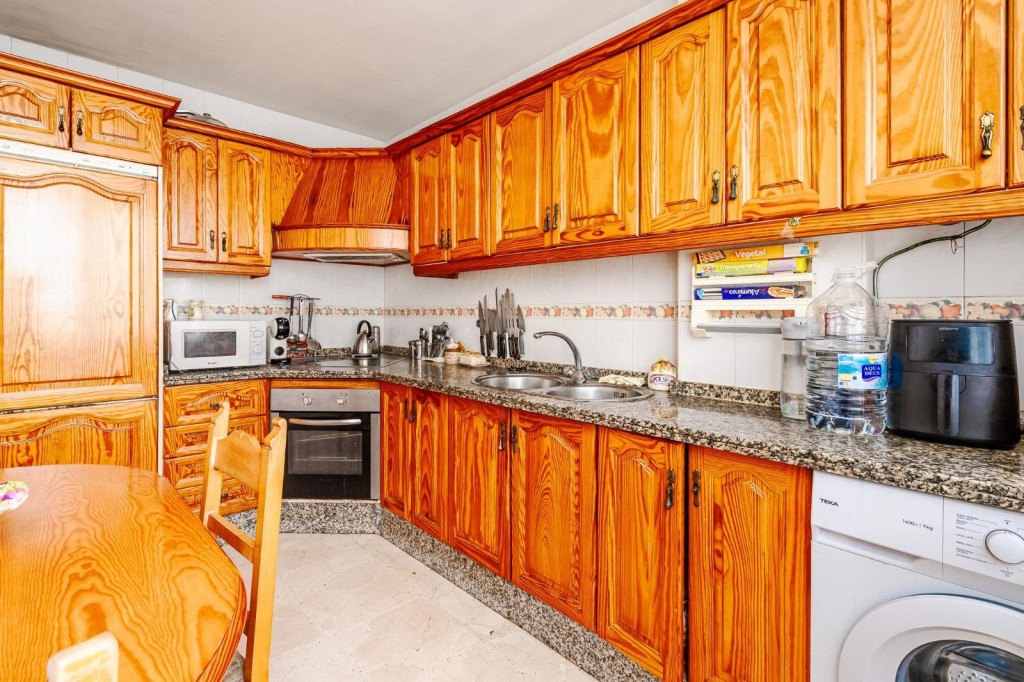 Adosada en Venta en Estepona Málaga - foto 13