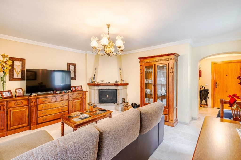 Adosada en Venta en Estepona Málaga - foto 7