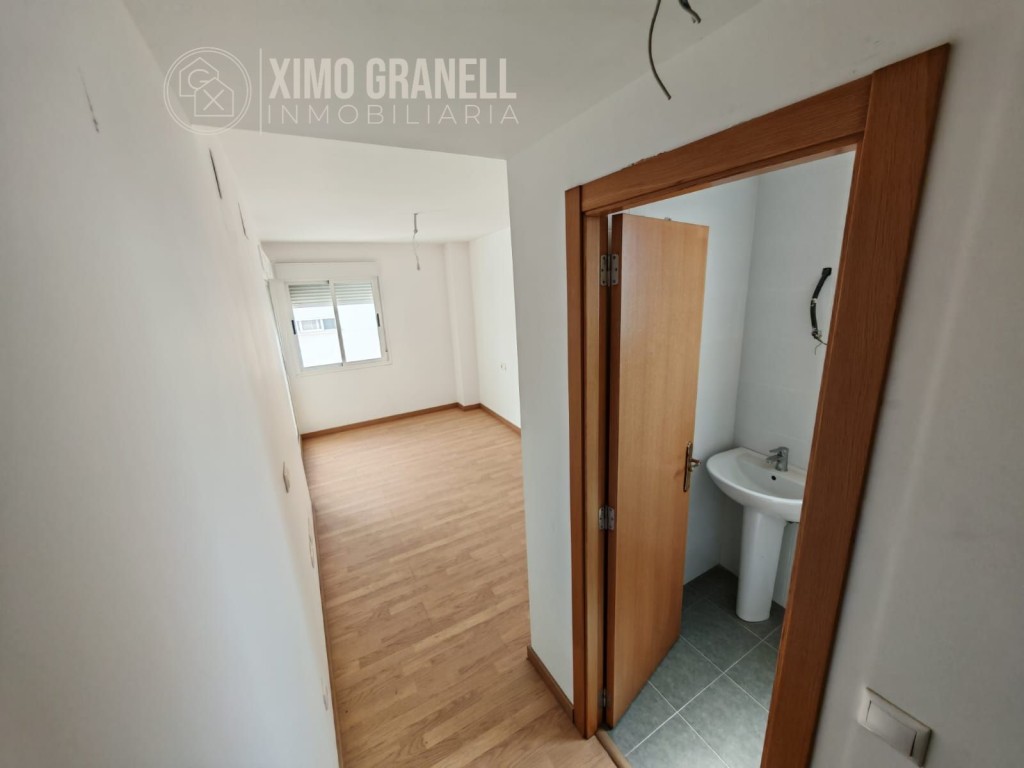 Piso en Venta en Grao De Moncofar Castellón - foto 17