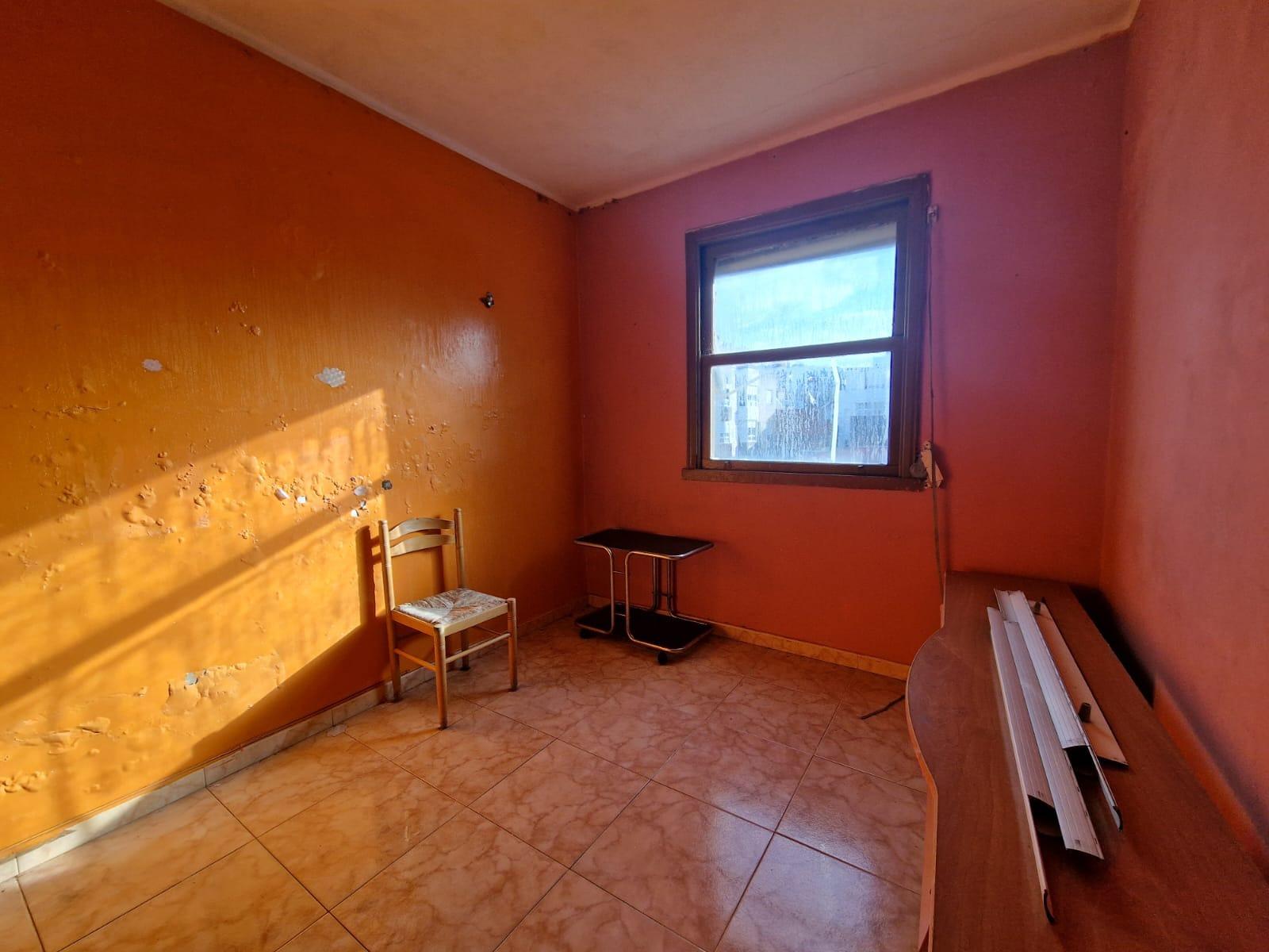 En venta edificio con 4 viviendas y bajo en la calle Extrema - foto 8