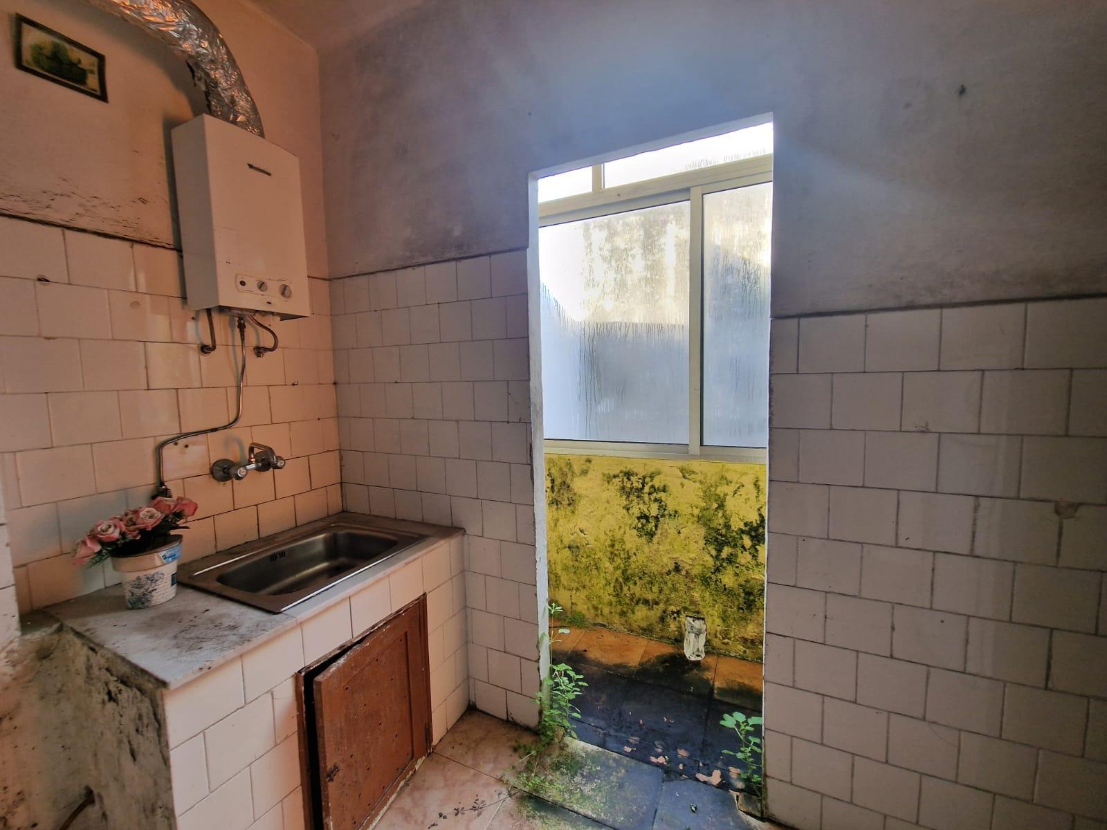 En venta edificio con 4 viviendas y bajo en la calle Extrema - foto 9