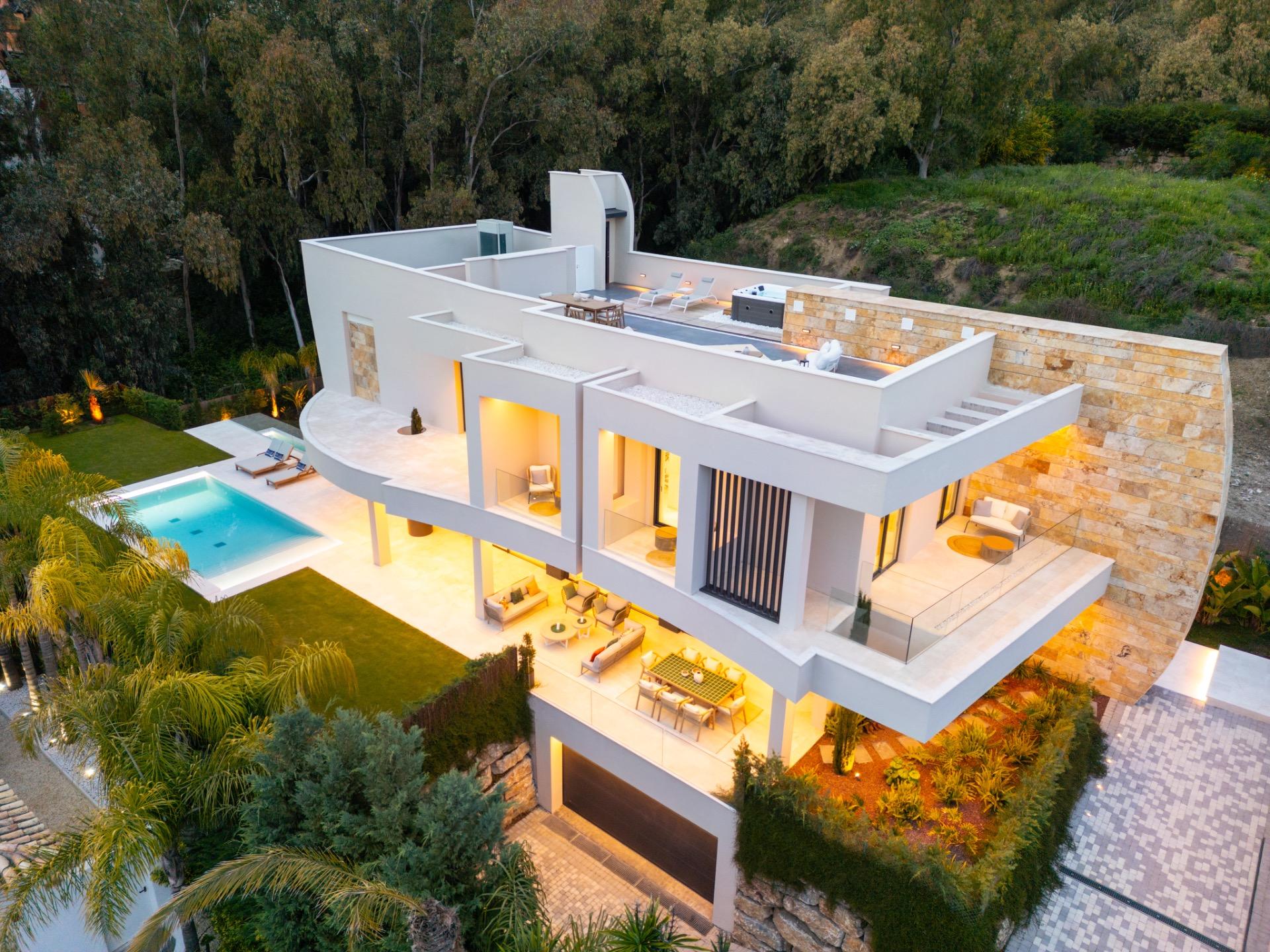 VILLA DE LUJO EN LA CERQUILLA, NUEVA ANDALUCIA MARBELLA - foto 38