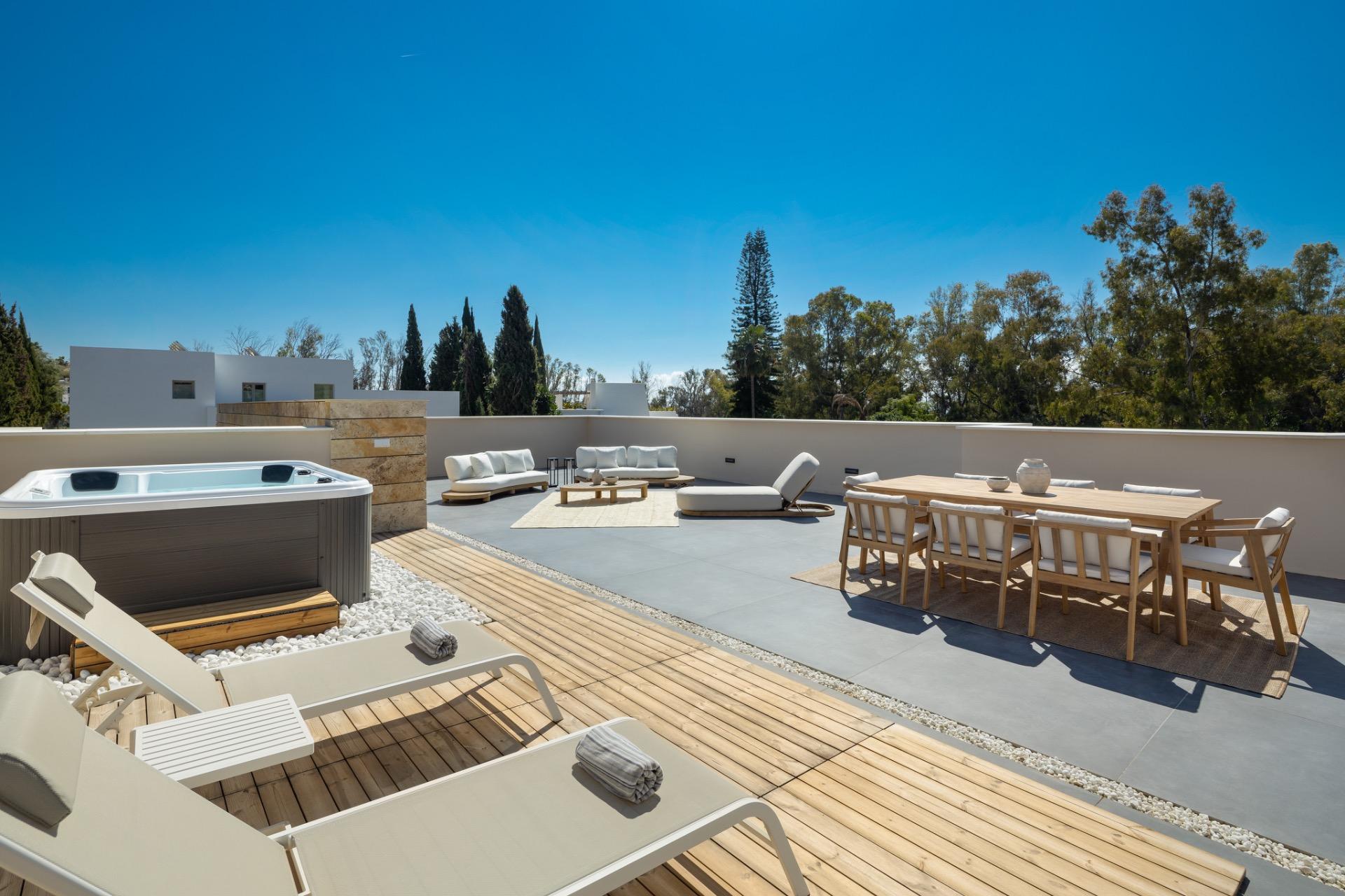 VILLA DE LUJO EN LA CERQUILLA, NUEVA ANDALUCIA MARBELLA - foto 5