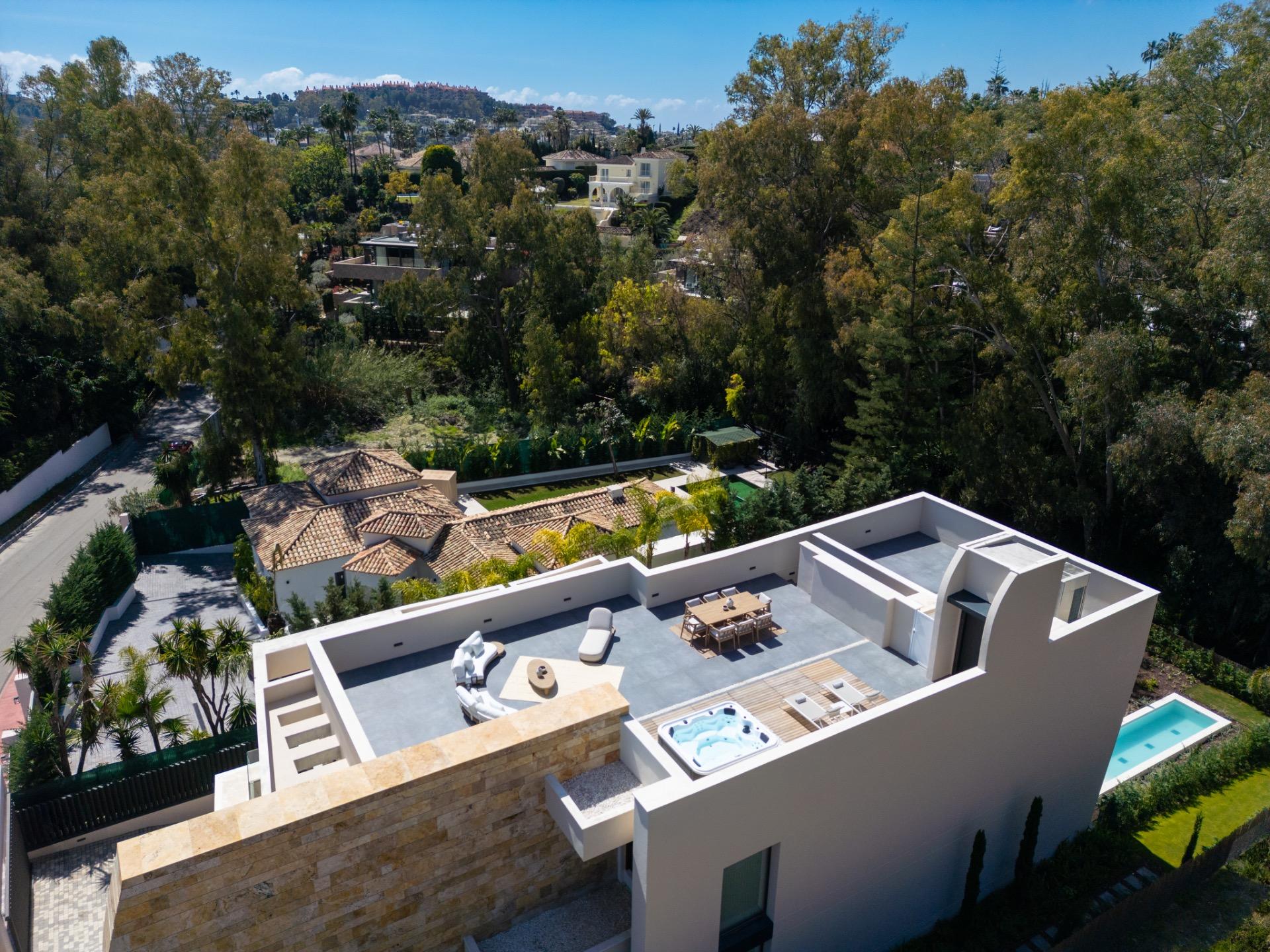 VILLA DE LUJO EN LA CERQUILLA, NUEVA ANDALUCIA MARBELLA - foto 45