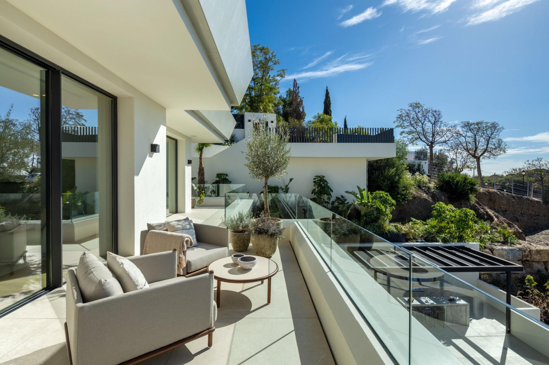 VILLA DE LUJO EN ELVIRIA CON VISTAS AL MAR - foto 5