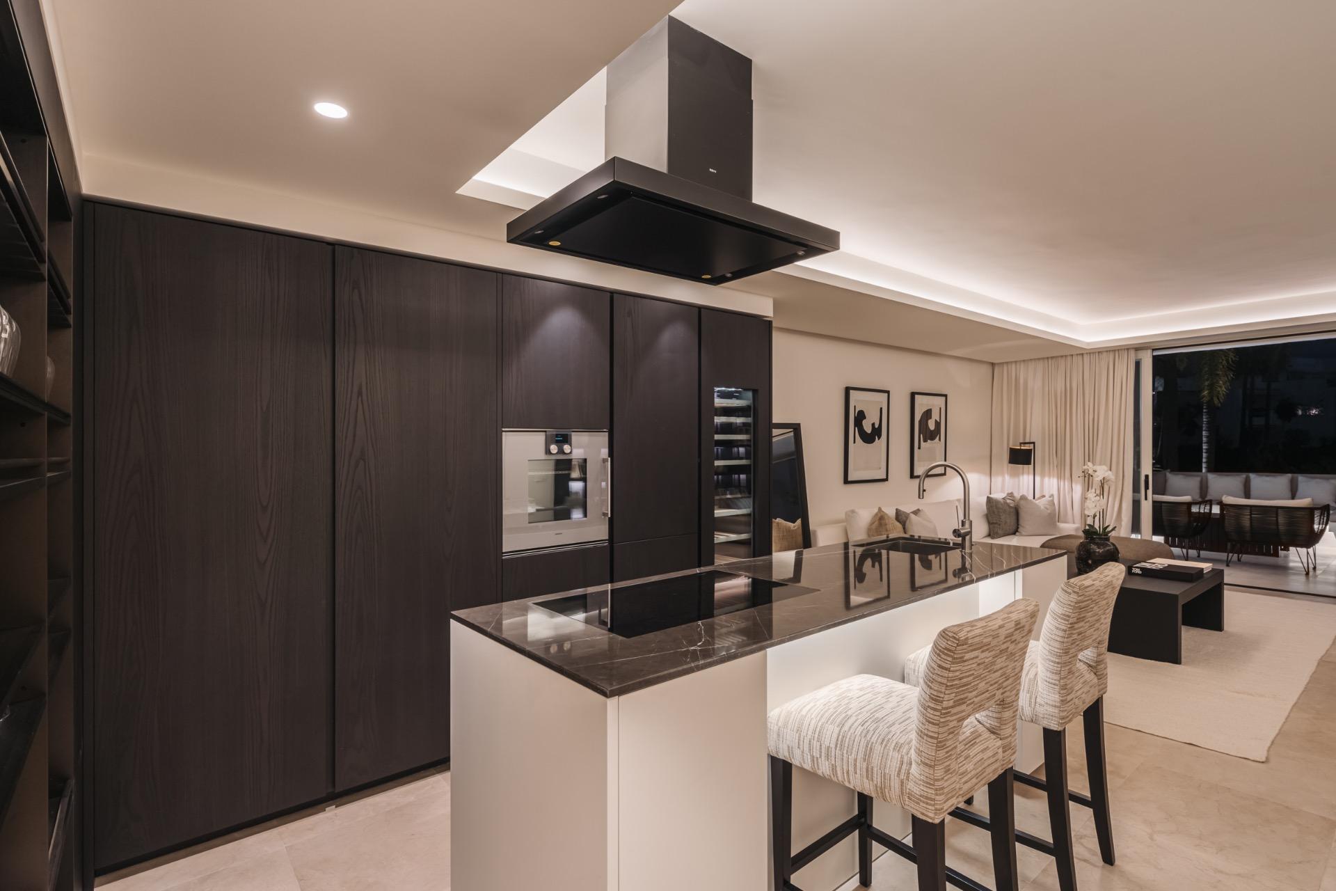 APARTAMENTO DE LUJO EN PUENTE ROMANO COMPLETAMENTE REFORMADO - foto 19
