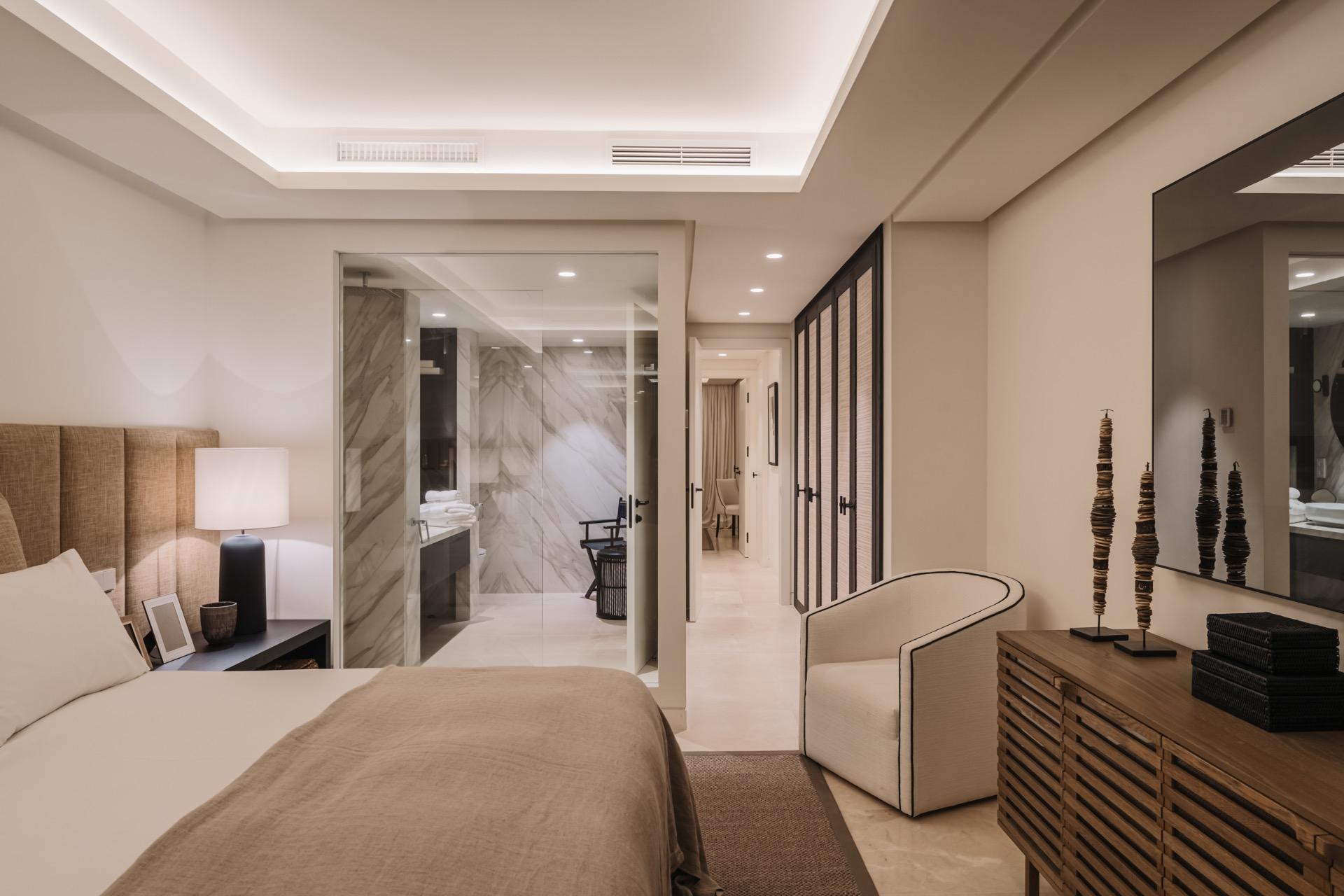 APARTAMENTO DE LUJO EN PUENTE ROMANO COMPLETAMENTE REFORMADO - foto 23