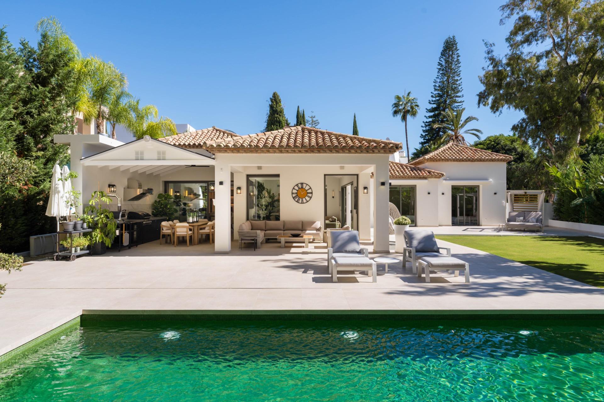 VILLA DE LUJO EN NUEVA ANDALUCIA, LA CERQUILLA, MARBELLA