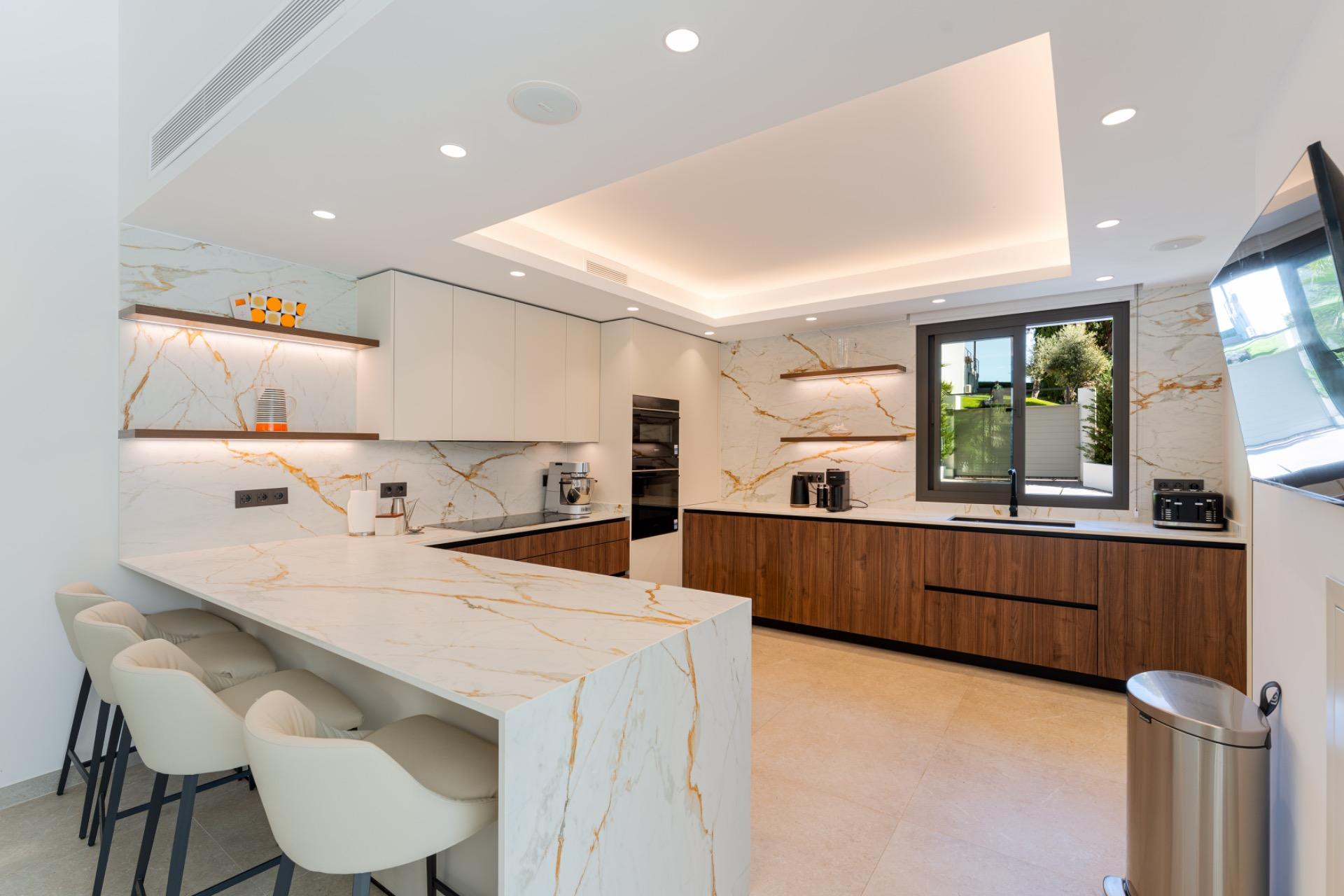VILLA DE LUJO EN NUEVA ANDALUCIA, LA CERQUILLA, MARBELLA - foto 16