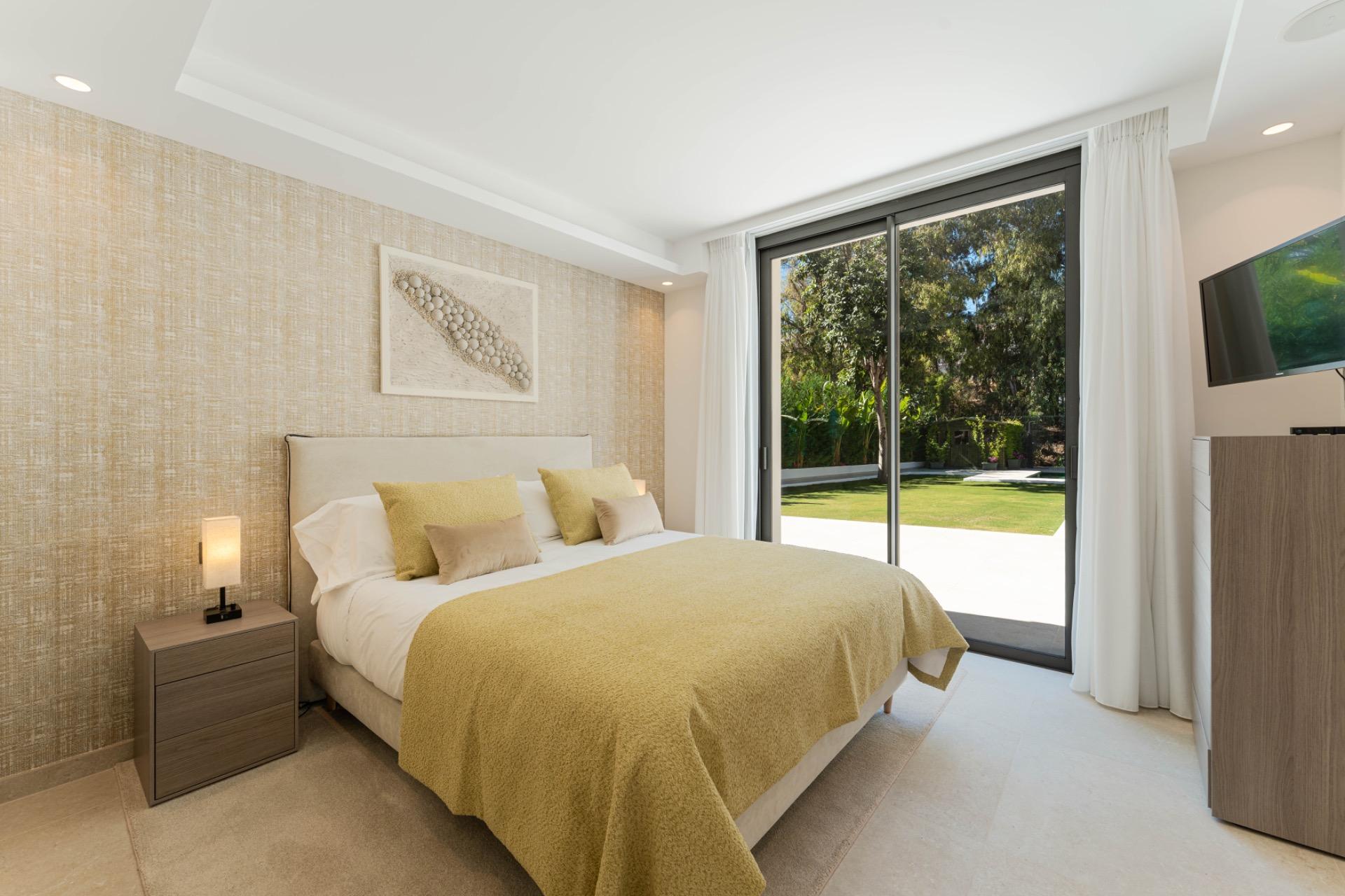 VILLA DE LUJO EN NUEVA ANDALUCIA, LA CERQUILLA, MARBELLA - foto 27