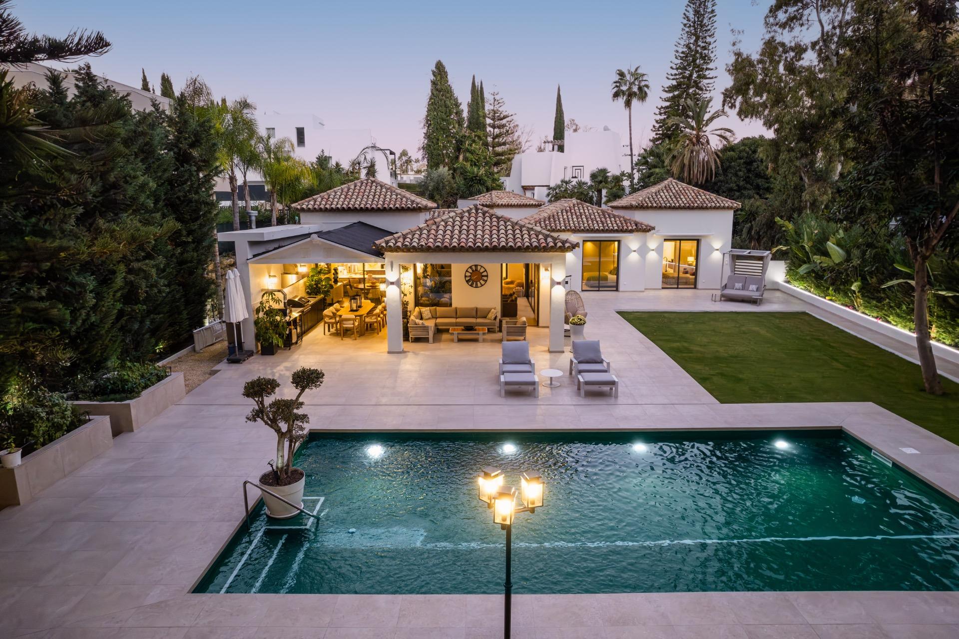 VILLA DE LUJO EN NUEVA ANDALUCIA, LA CERQUILLA, MARBELLA - foto 48