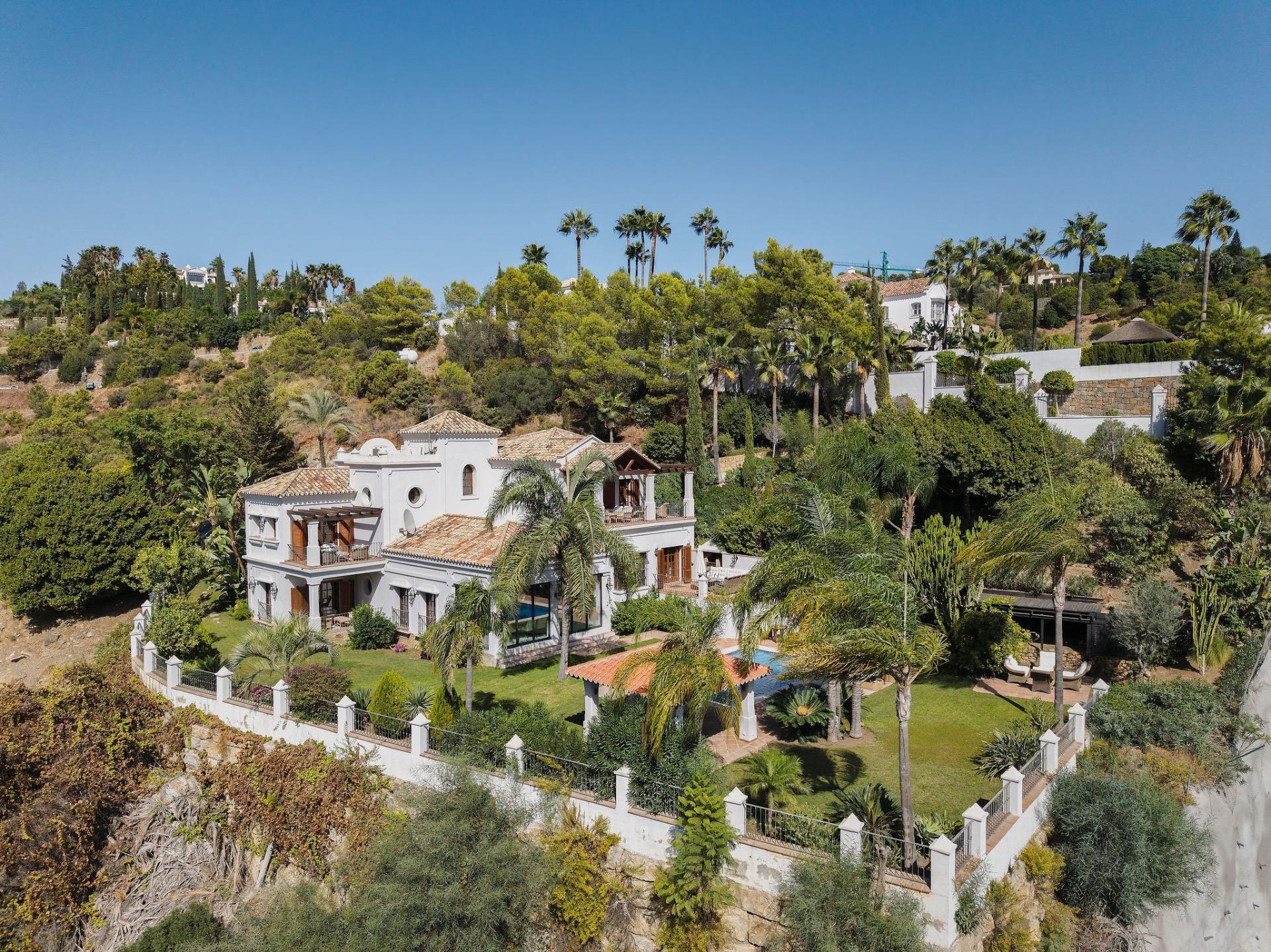 VILLA DE LUJO EN BENAHAVÍS, EL MADROÑAL, MARBELLA - foto 38