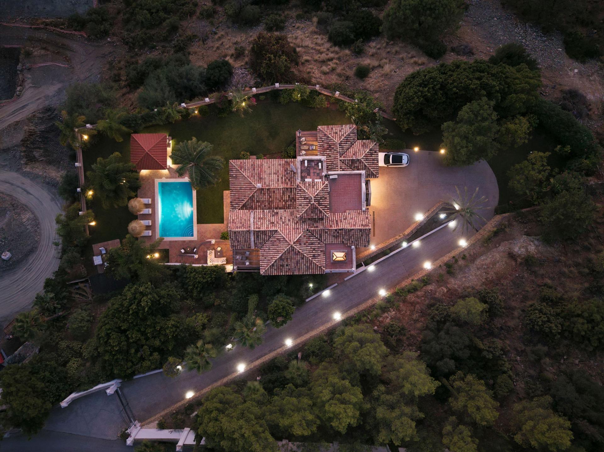 VILLA DE LUJO EN BENAHAVÍS, EL MADROÑAL, MARBELLA - foto 45