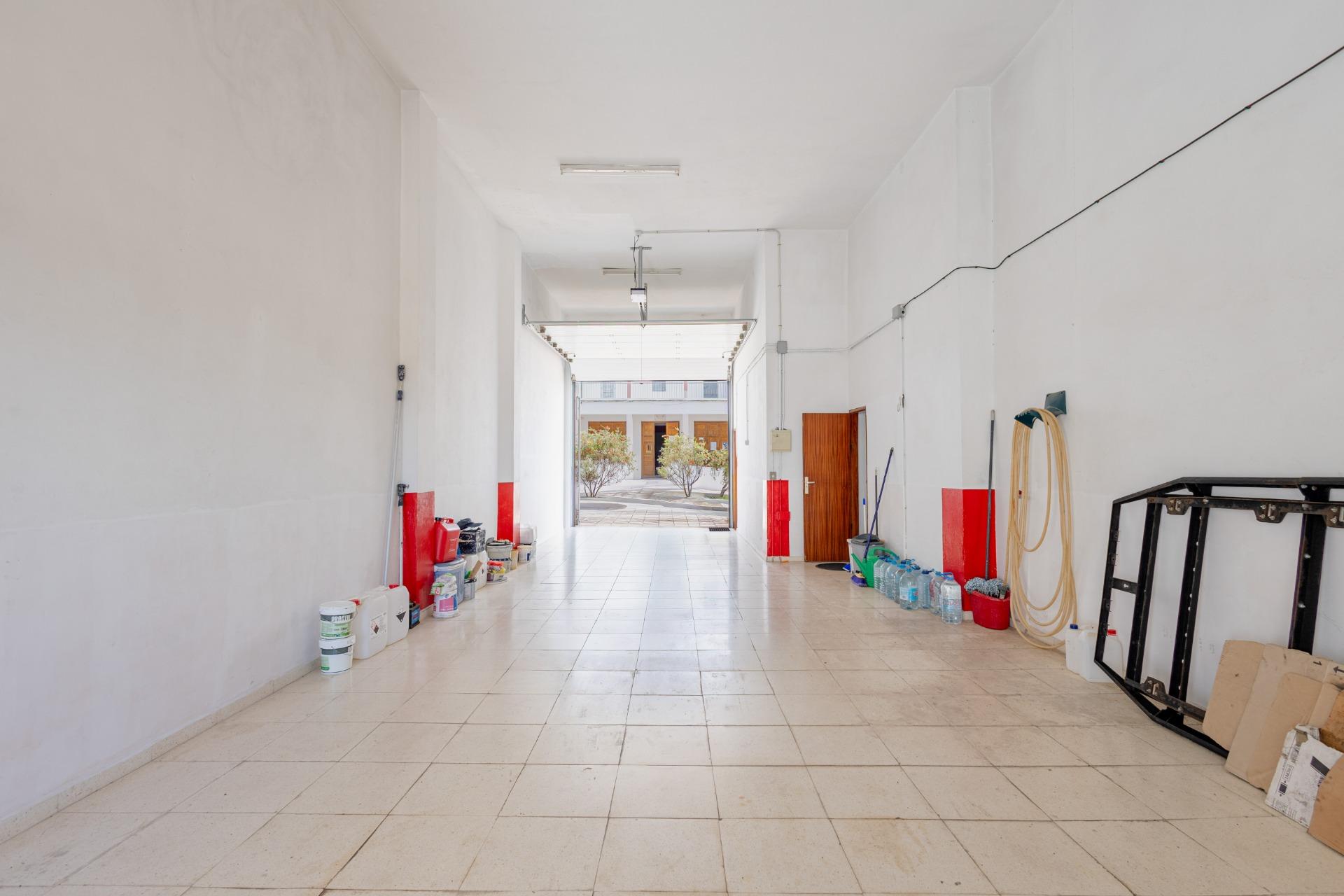 ¡Una vivienda única en Arico con tres niveles, amplios espac - foto 40