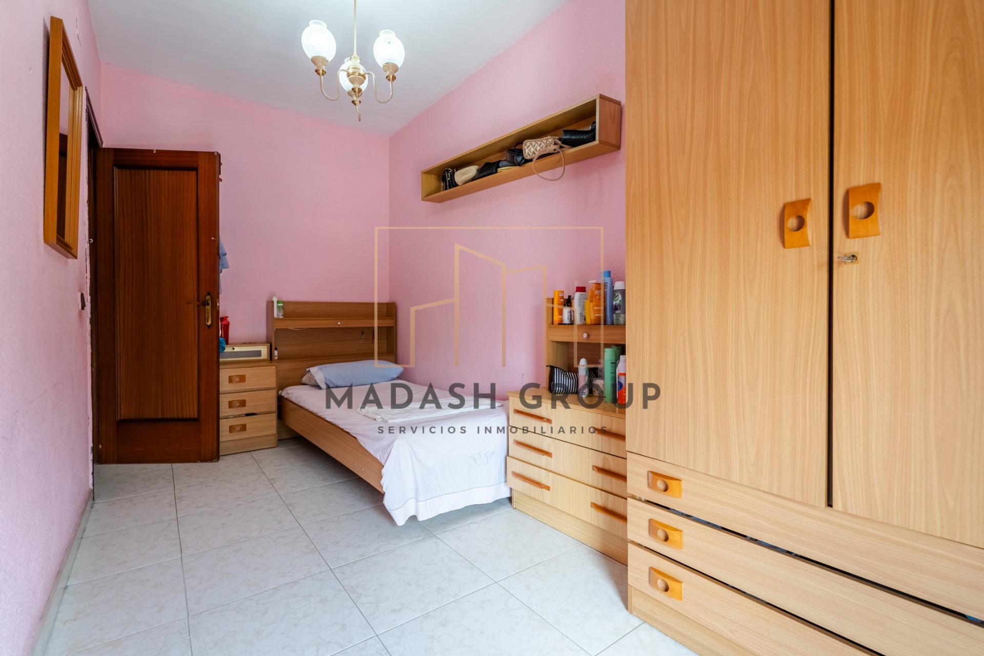 Adosado de 142 m2 con jardín, terraza y chimenea en Sant Sal - foto 15